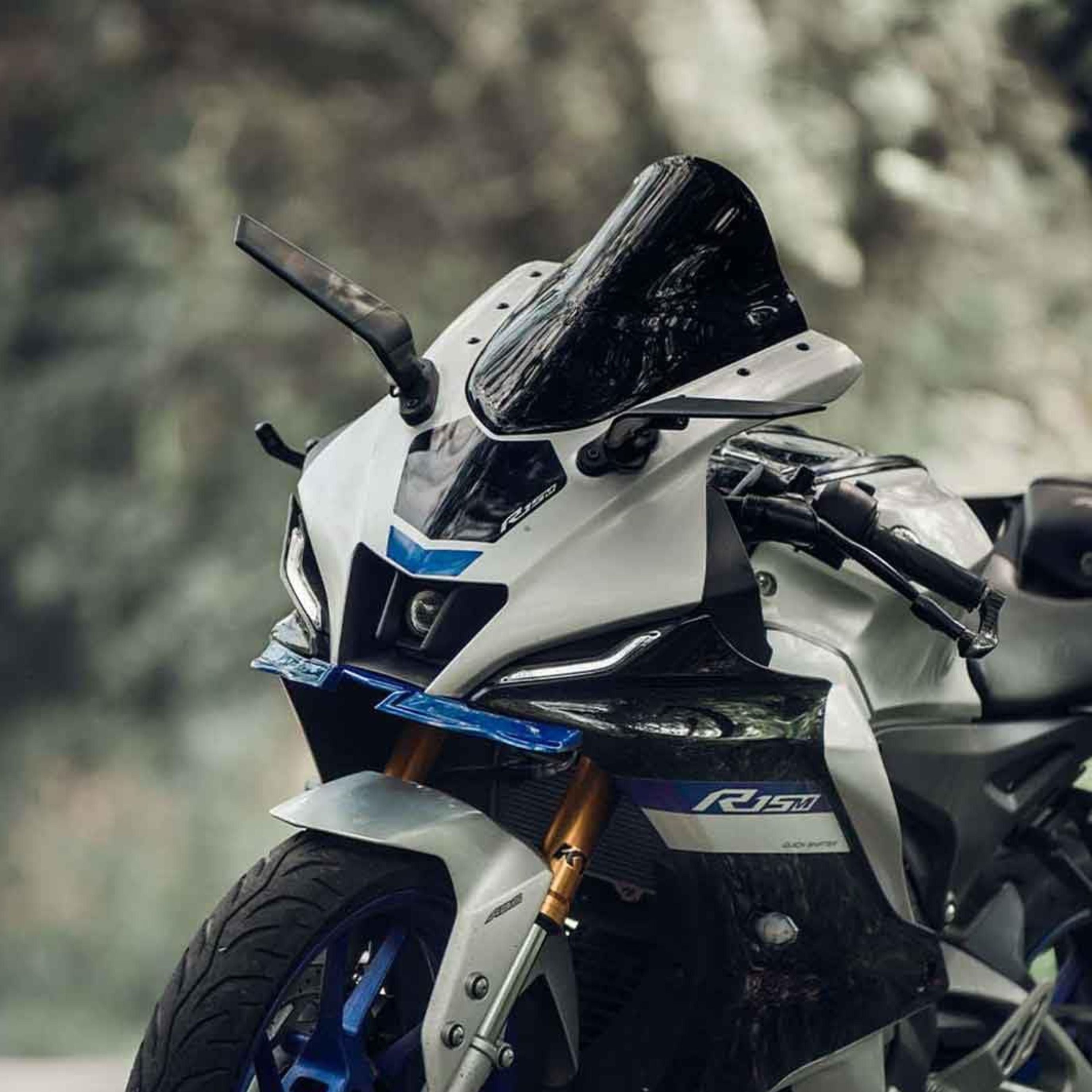 Visor Windshield R15-V4