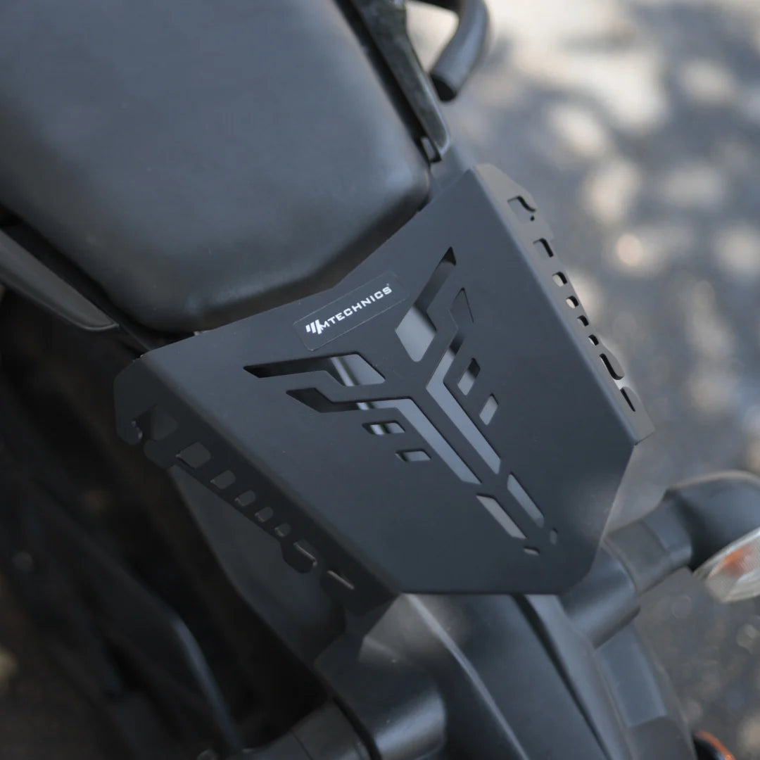 MT-15 NEW LUGGAGE CARRIER V2