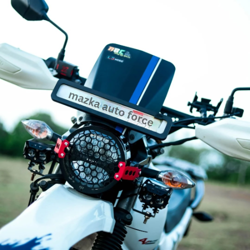 XPULSE 200 BRAKE FLUID CONTAINER GUARD
